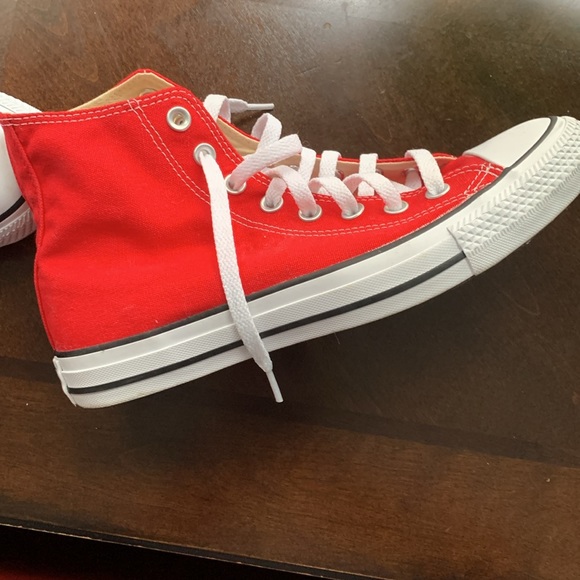 Brand New Red Converse - Picture 2 of 7